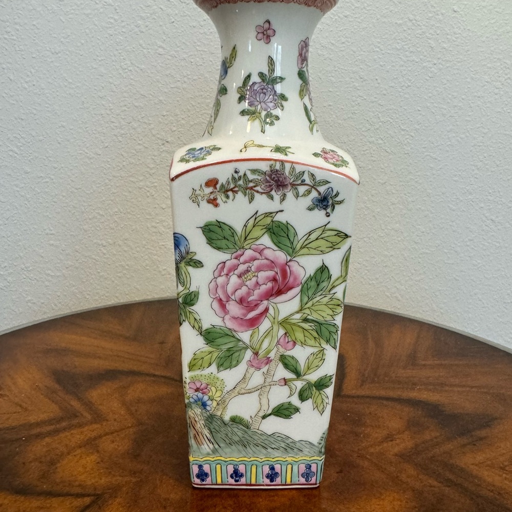 Vintage Made in Macu 10 Inch Floral Porcelain Vase - Picture 6 of 12